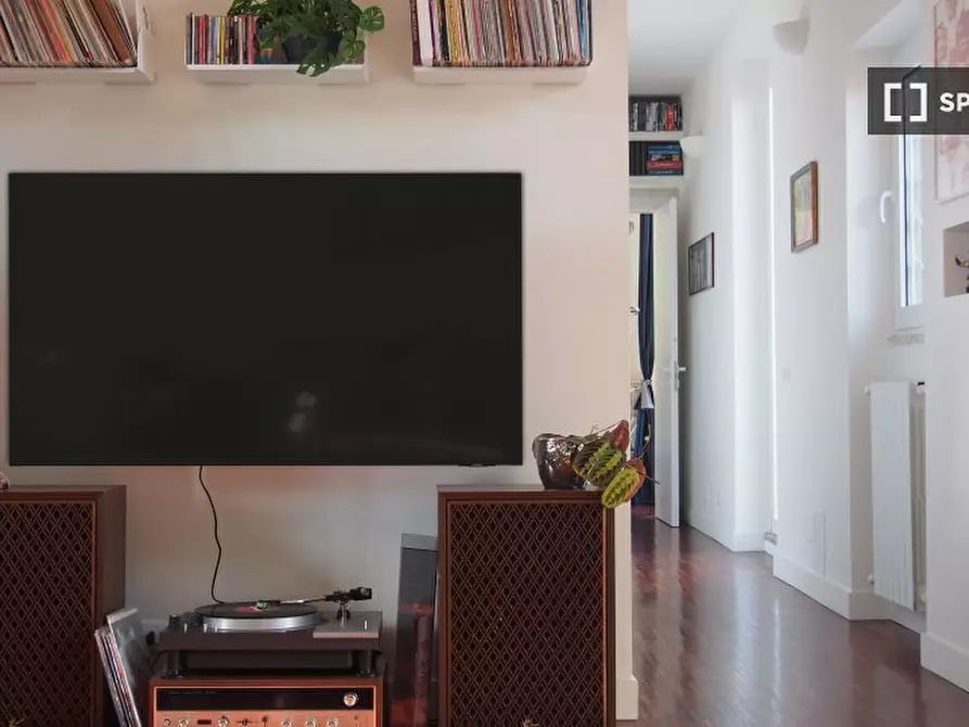 Immagine 9 di Appartamento in affitto  in Via Savona a Roma