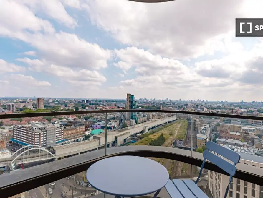 Immagine 11 di Appartamento in affitto  in Principal Place a Islington