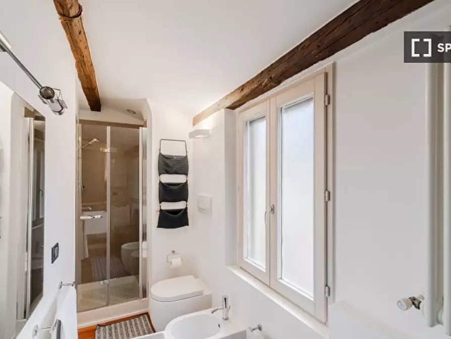 Immagine 12 di Appartamento in affitto  in Via delle Tovaglie a Bologna