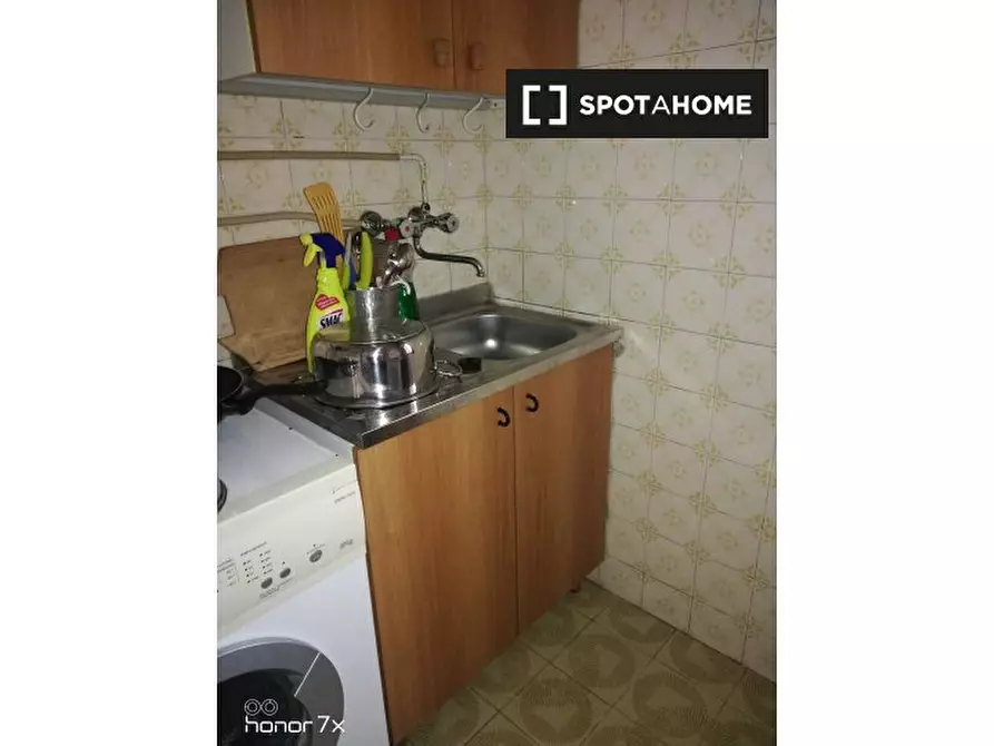 Immagine 12 di Camera condivisa in affitto  in Via Alfonso Lombardi a Bologna