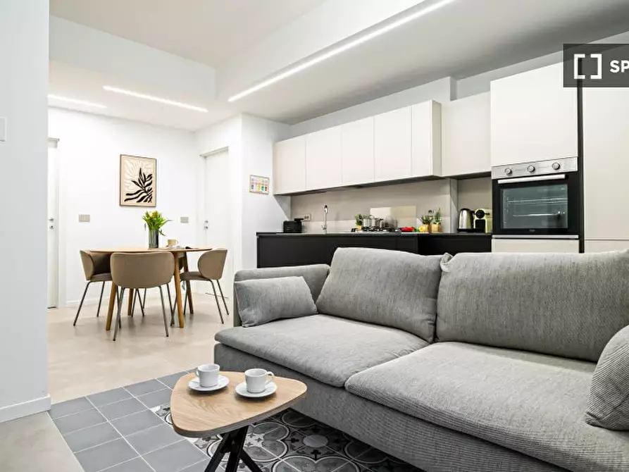 Immagine 1 di Appartamento in affitto  in Viale Certosa a Milano