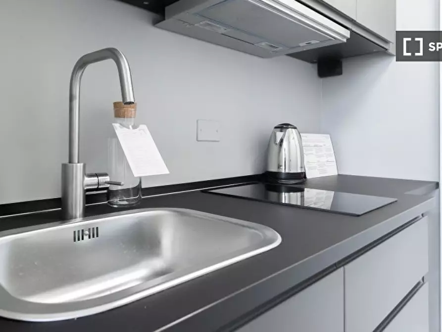 Immagine 9 di Appartamento in affitto  in Corso di Porta Nuova a Milano