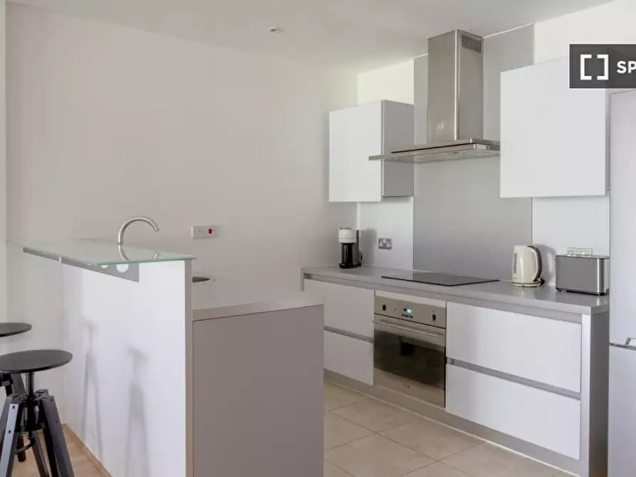 Immagine 5 di Appartamento in affitto  in Drysdale St a Islington