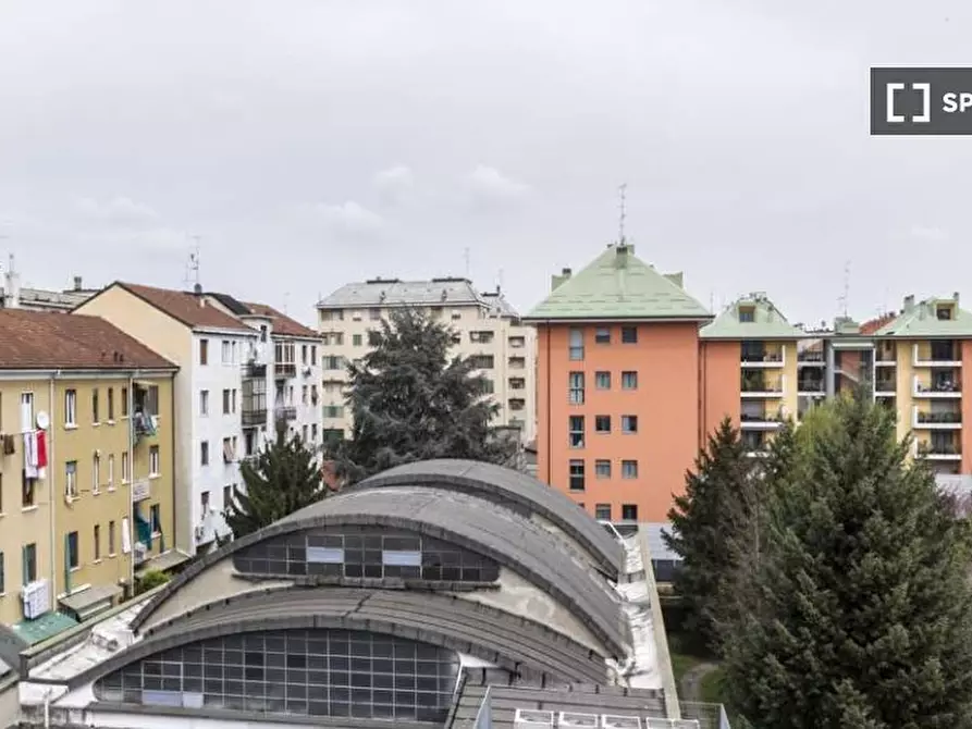 Immagine 13 di Camera condivisa in affitto  in Viale Carlo Espinasse a Milano