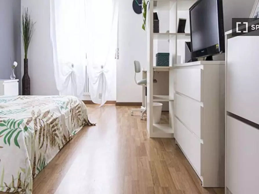 Immagine 2 di Camera condivisa in affitto  in Via Pordenone a Milano