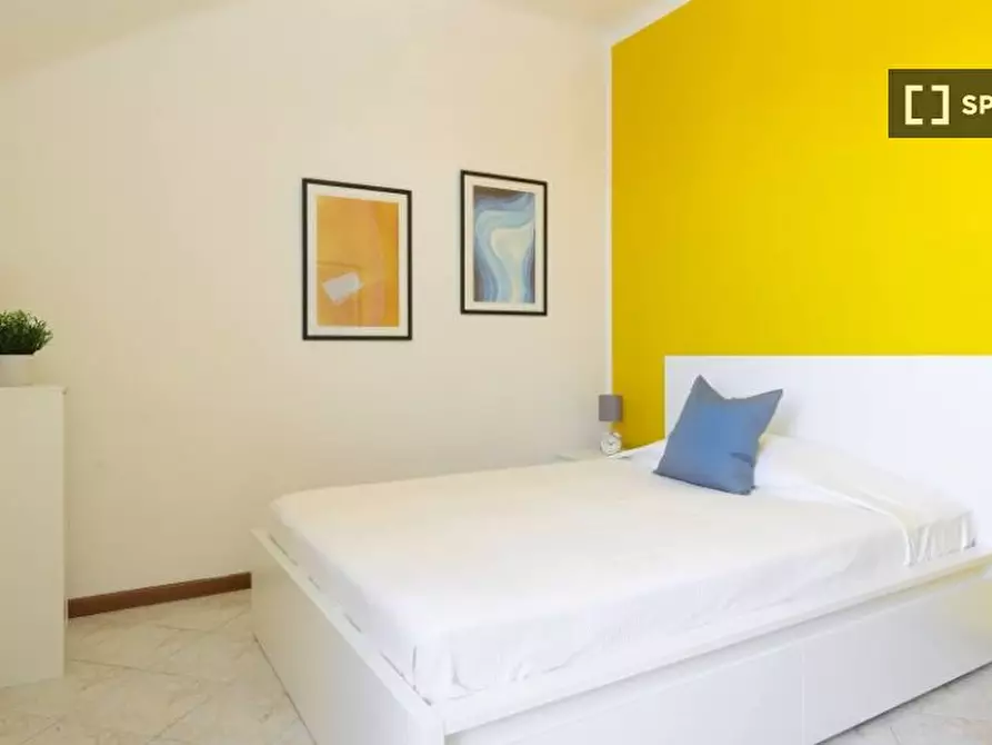 Immagine 5 di Camera condivisa in affitto  in Via Vigevano a Milano