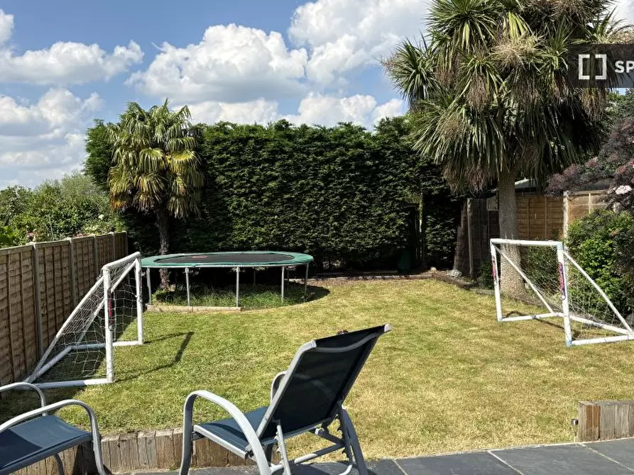 Immagine 3 di Appartamento in affitto  in Somerset Ave a Kingston Upon Thames