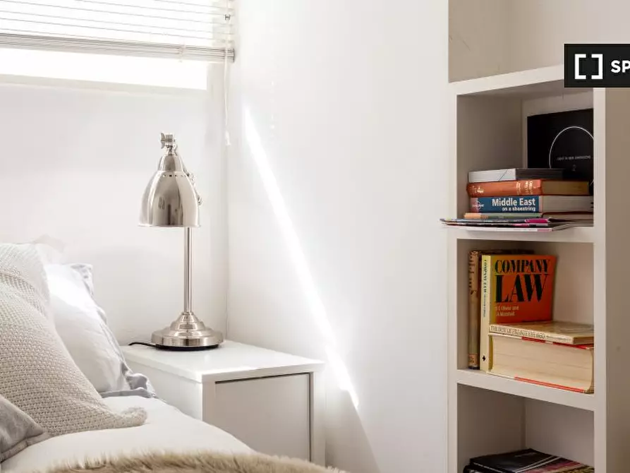 Immagine 15 di Appartamento in affitto  in Pembroke Mews a Kensington