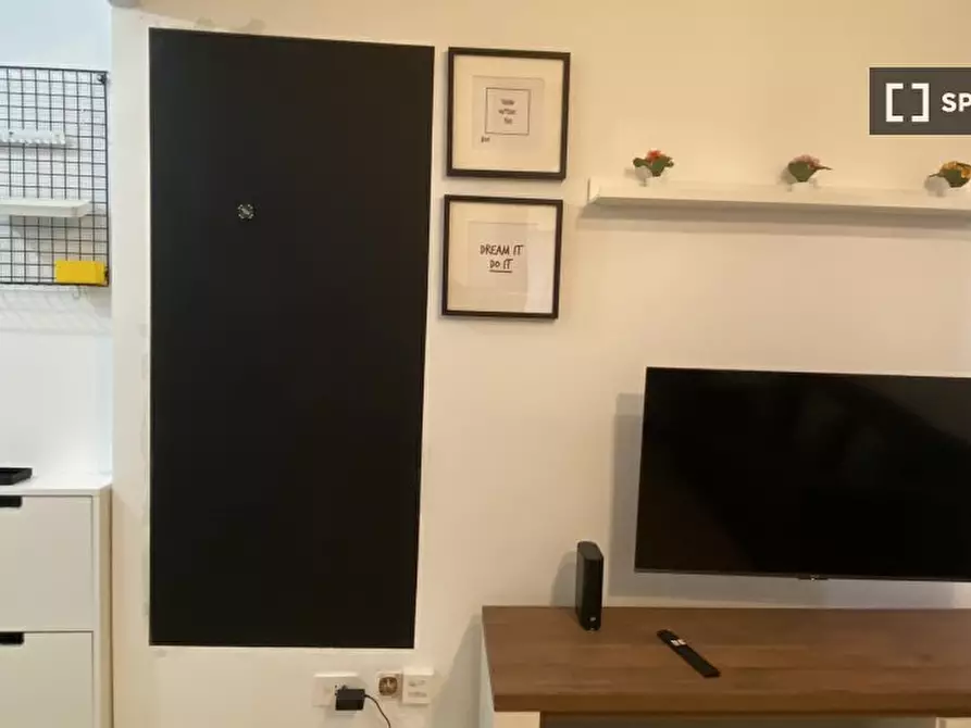 Immagine 6 di Appartamento in affitto  in Viale Giovanni da Cermenate a Milano