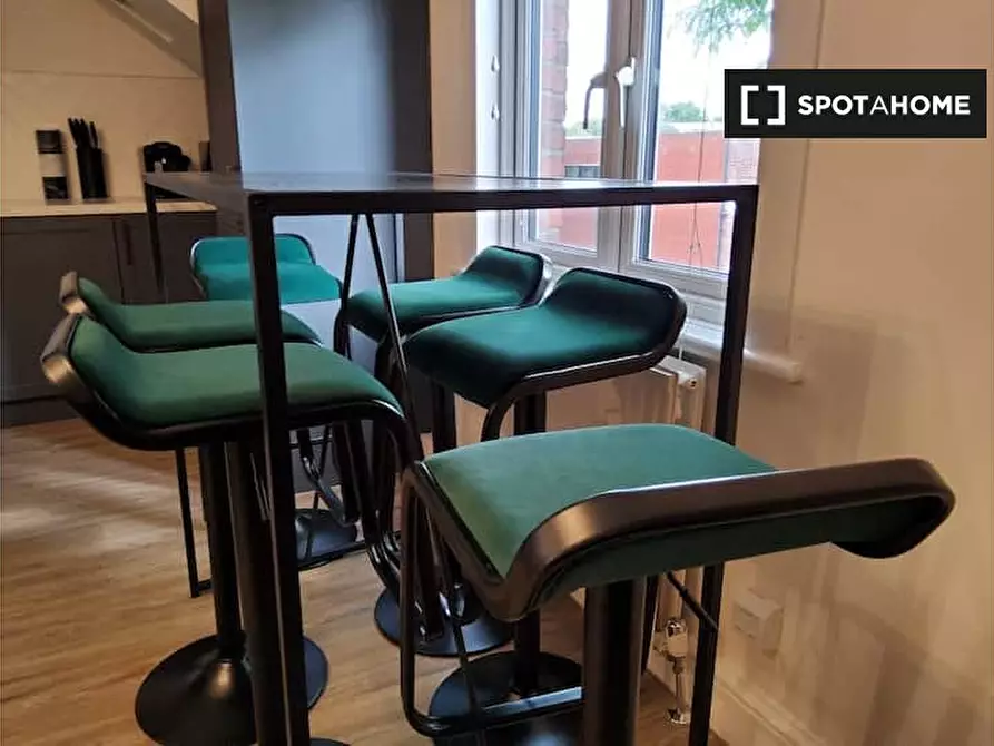 Immagine 8 di Appartamento in affitto  in Flat C Agincourt Road Greater London NW3 2PA a Camden Town