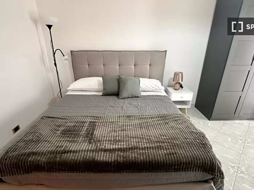 Immagine 3 di Camera condivisa in affitto  in Via del Pigneto a Roma