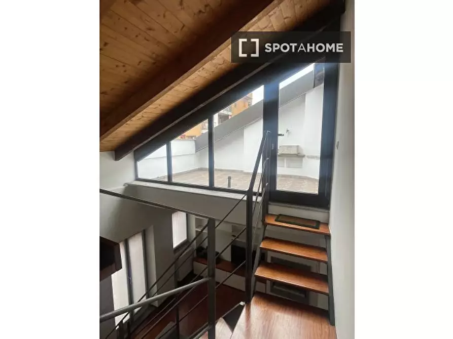 Immagine 11 di Appartamento in affitto  in Alzaia Naviglio Grande a Milano