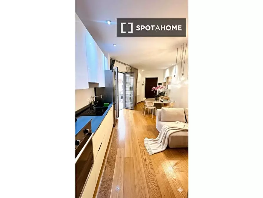Immagine 1 di Appartamento in affitto  in Viale Marche a Milano