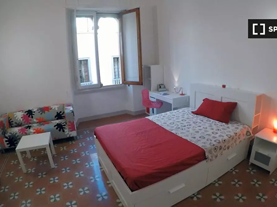 Immagine 2 di Camera condivisa in affitto  in Via Zara a Firenze