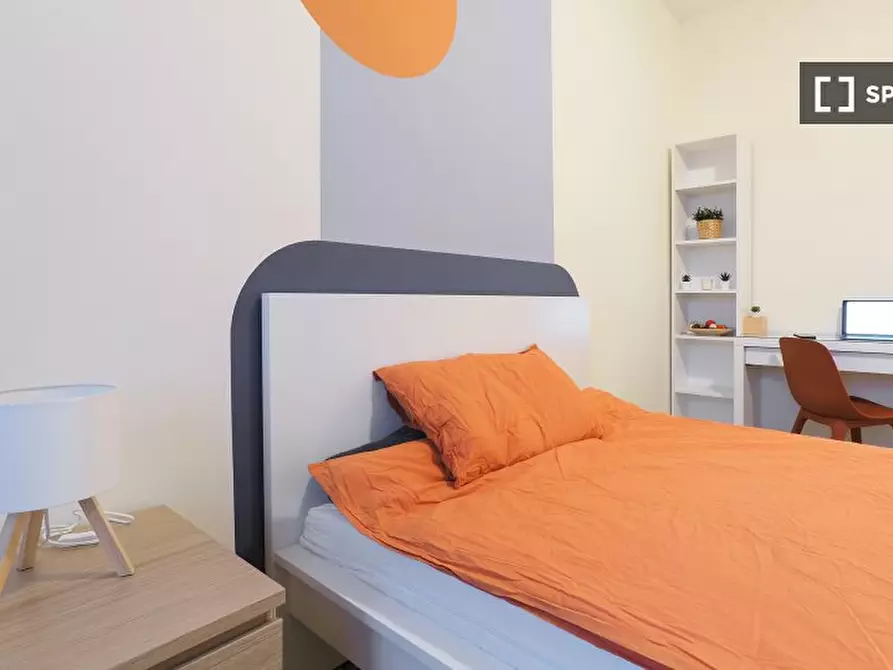 Immagine 17 di Camera condivisa in affitto  in Tel Aviv a Milano