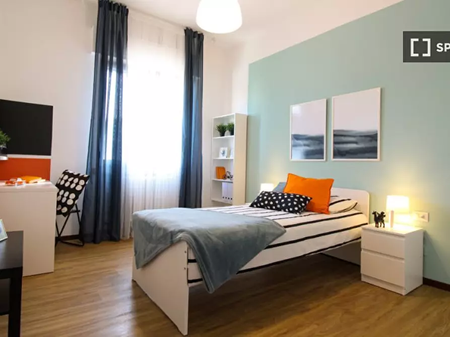 Immagine 3 di Camera condivisa in affitto  in Creta a Brescia