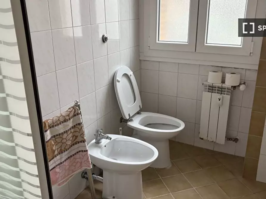 Immagine 6 di Camera condivisa in affitto  in Largo Antonio Beltramelli a Roma