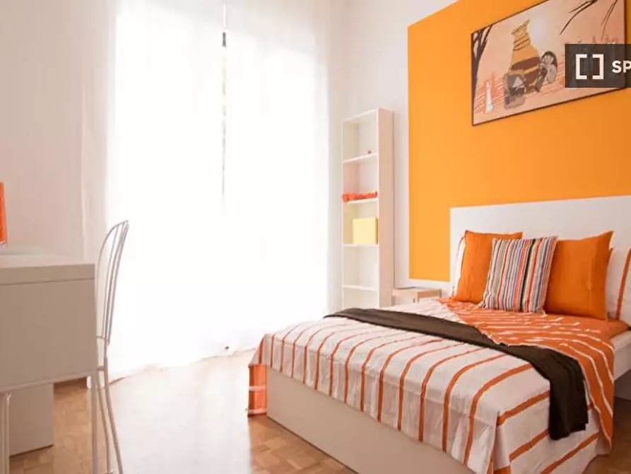 Immagine 12 di Camera condivisa in affitto  in Via Alfonso Capecelatro a Milano