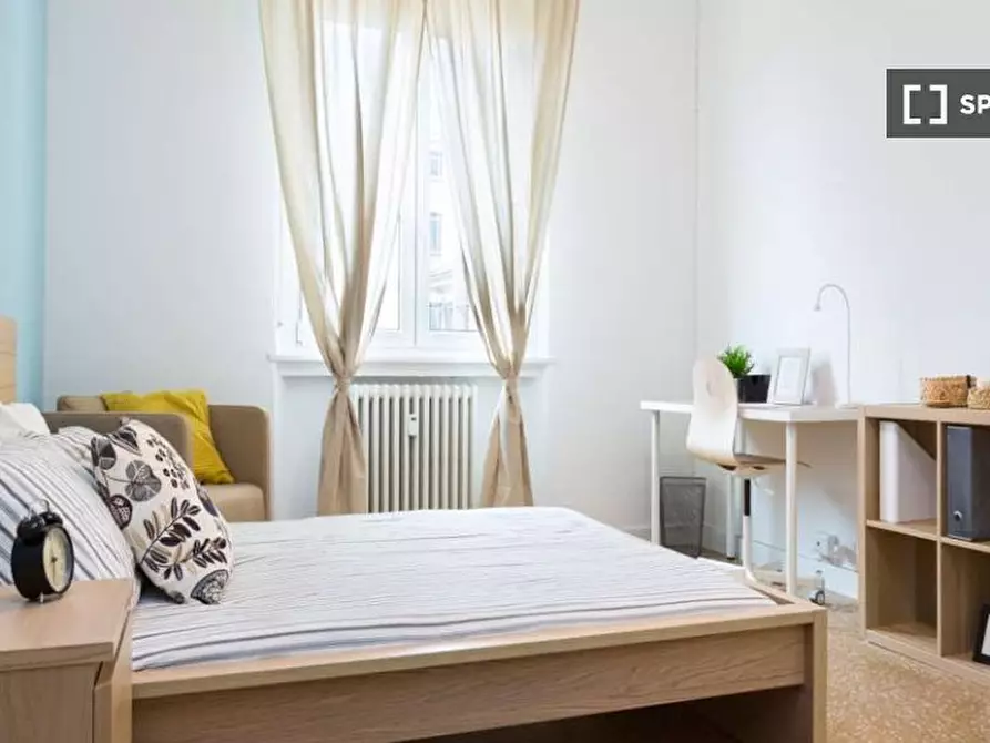 Immagine 3 di Camera condivisa in affitto  in Via Melchiorre Gioia a Milano