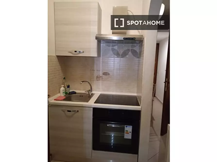 Immagine 6 di Camera condivisa in affitto  in Via Giacinto Serrati Menotti a Milano