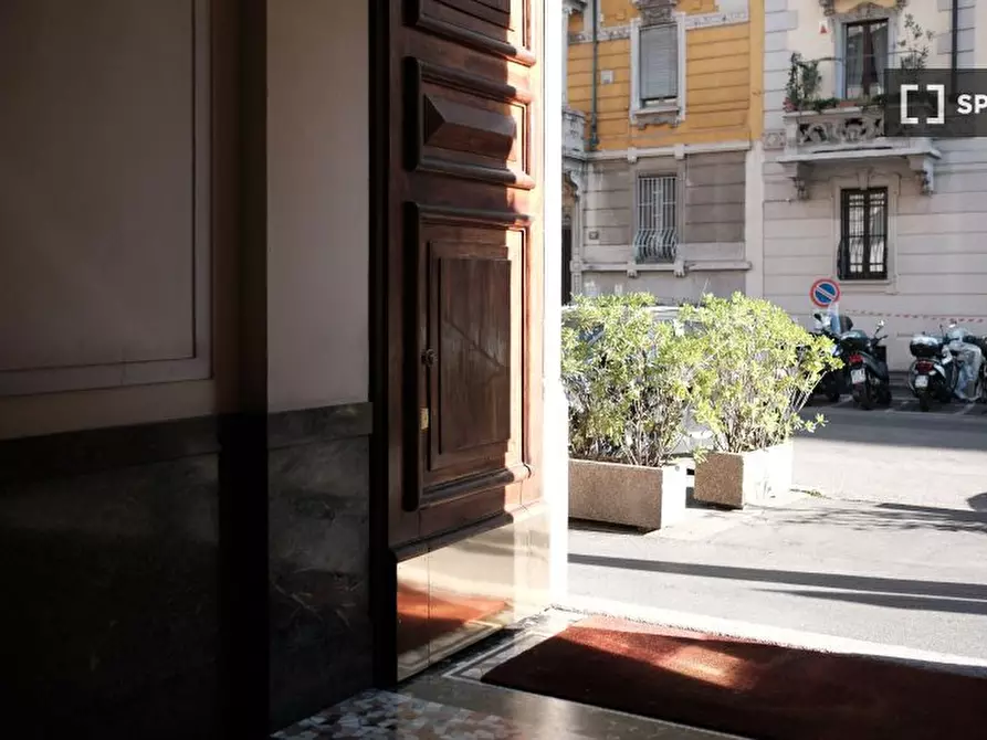 Immagine 18 di Ufficio in affitto  in Via Giuseppe Compagnoni a Milano
