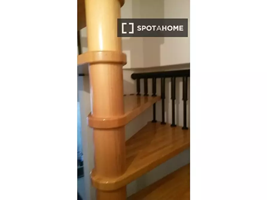 Immagine 11 di Camera condivisa in affitto  in Via Giuseppe Mazzini a Trento