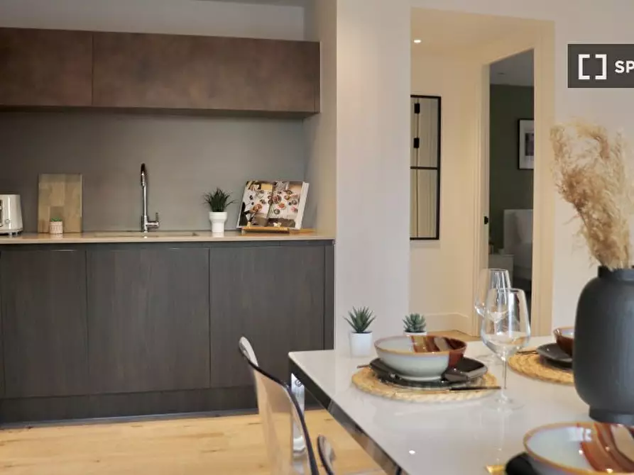 Immagine 13 di Appartamento in affitto  in Flat 7a Exchange Gardens London SW8 1GF a Lambeth