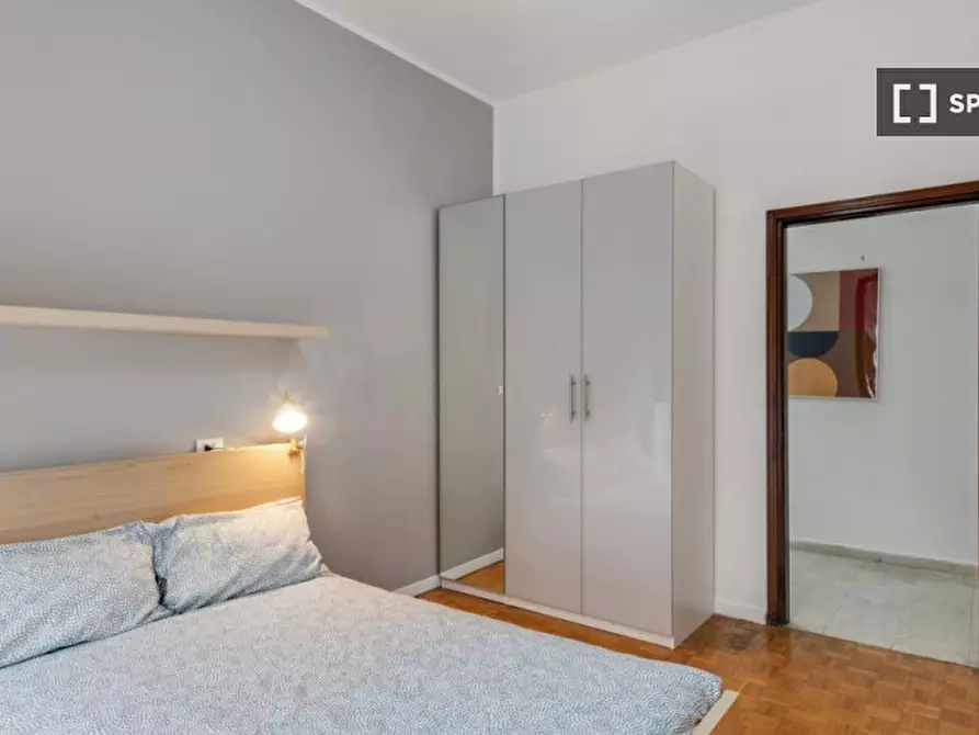 Immagine 1 di Camera condivisa in affitto  in Via Curtatone a Milano