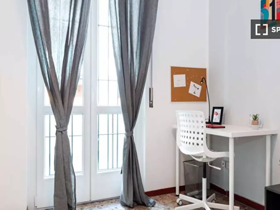 Immagine 5 di Camera condivisa in affitto  in Via Ferrante Aporti a Milano