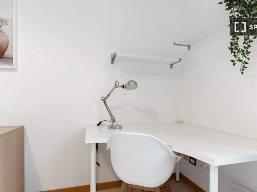 Immagine 5 di Camera condivisa in affitto  in Via Correggio a Milano