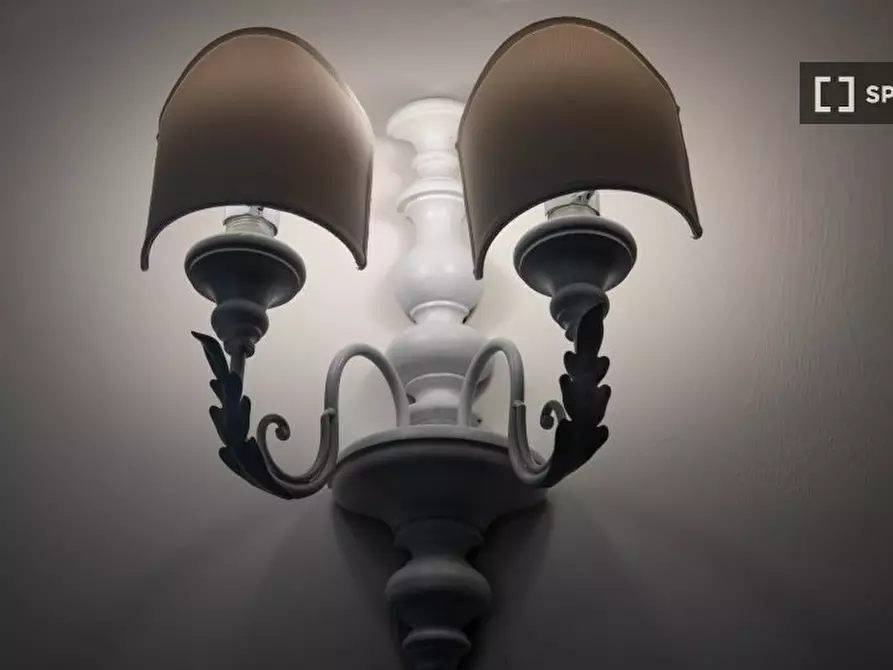 Immagine 15 di Appartamento in affitto  in C.so Vittorio Emanuele a Napoli