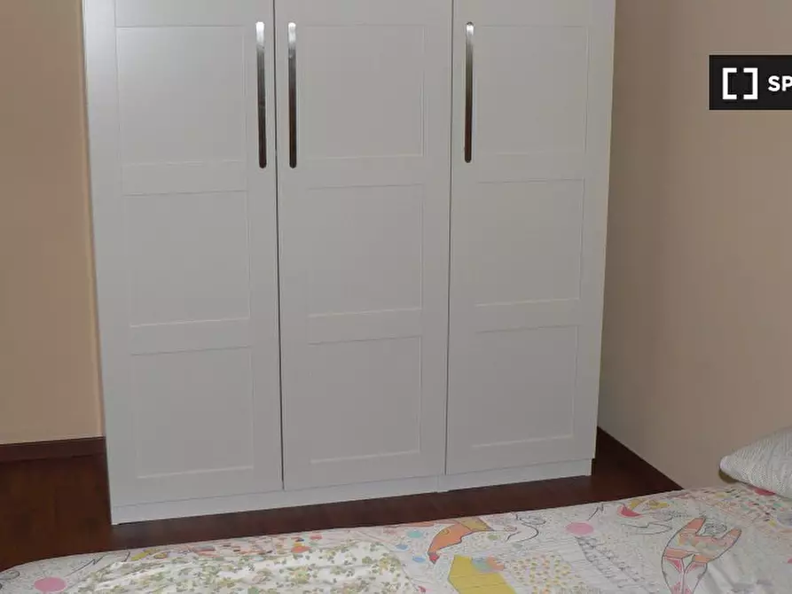 Immagine 9 di Camera condivisa in affitto  in Viale Pico della Mirandola a Roma