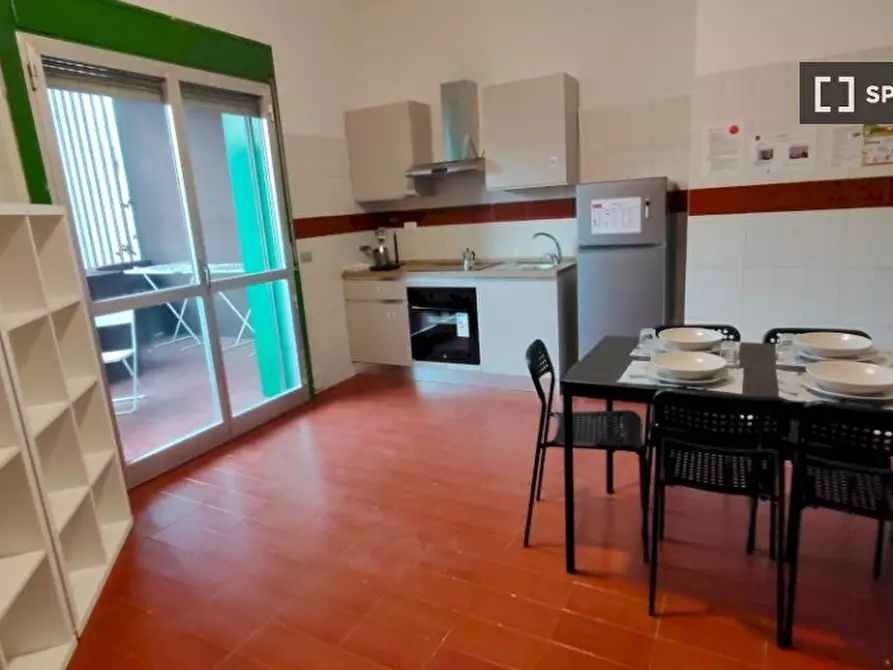 Immagine 16 di Camera condivisa in affitto  in Via del Ponte all'Asse a Firenze