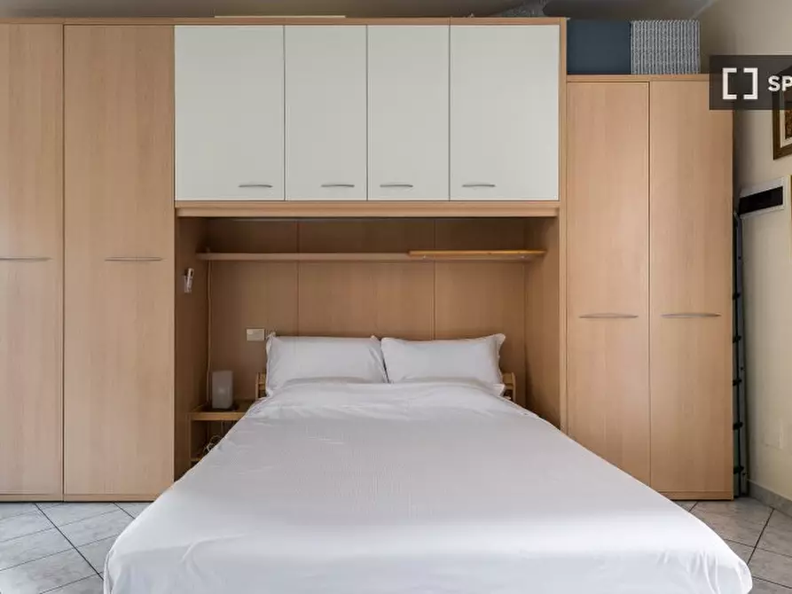 Immagine 10 di Ufficio in affitto  in Via Monaldo Calari a Bologna