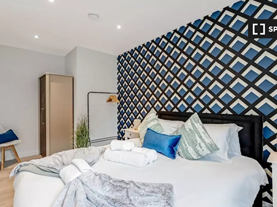 Immagine 12 di Appartamento in affitto  in Flat Devonshire House 577 High Road N17 6SB a Tottenham