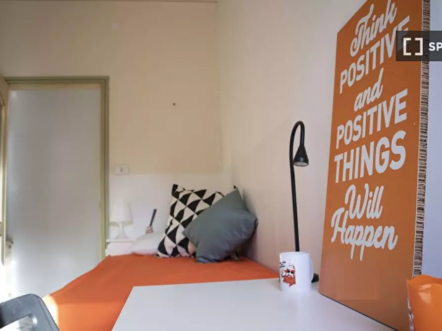 Immagine 4 di Camera condivisa in affitto  in Via Ariosto n a Cagliari