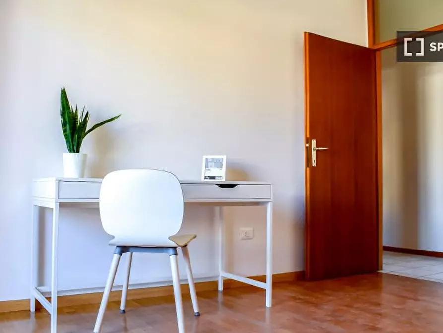 Immagine 2 di Camera condivisa in affitto  in Via Verdi a Trento