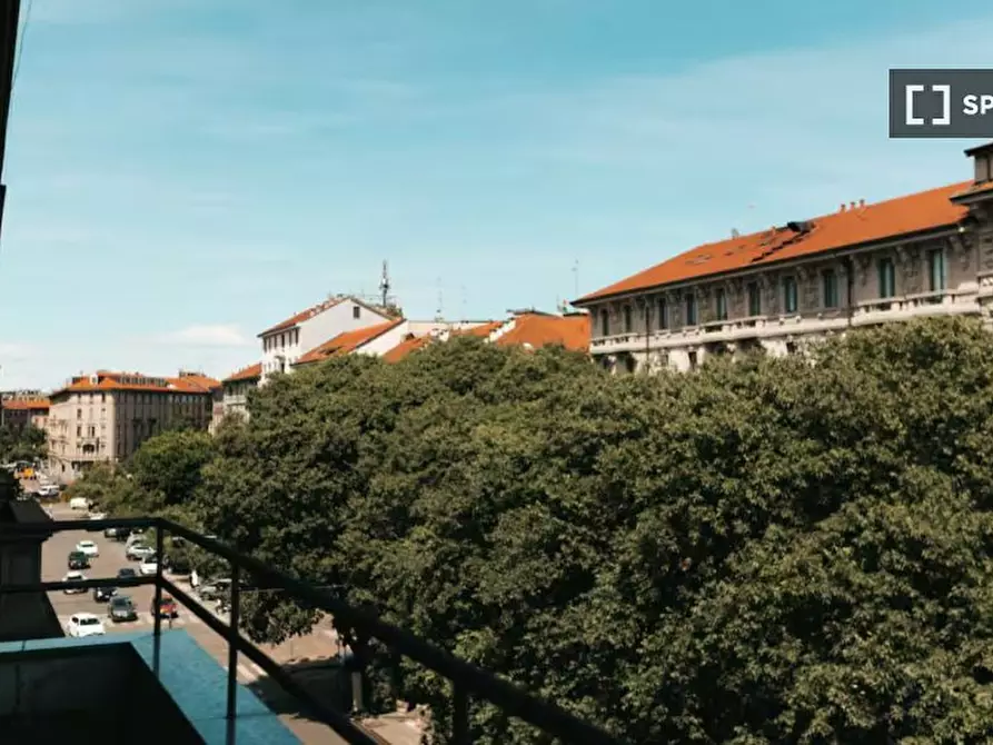 Immagine 11 di Appartamento in affitto  in Viale di Porta Vercellina a Milano