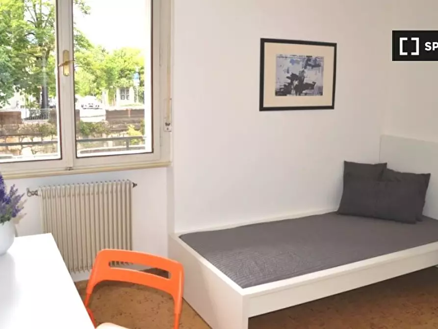 Immagine 1 di Camera condivisa in affitto  in Viale Nepomuceno Bolognini a Trento