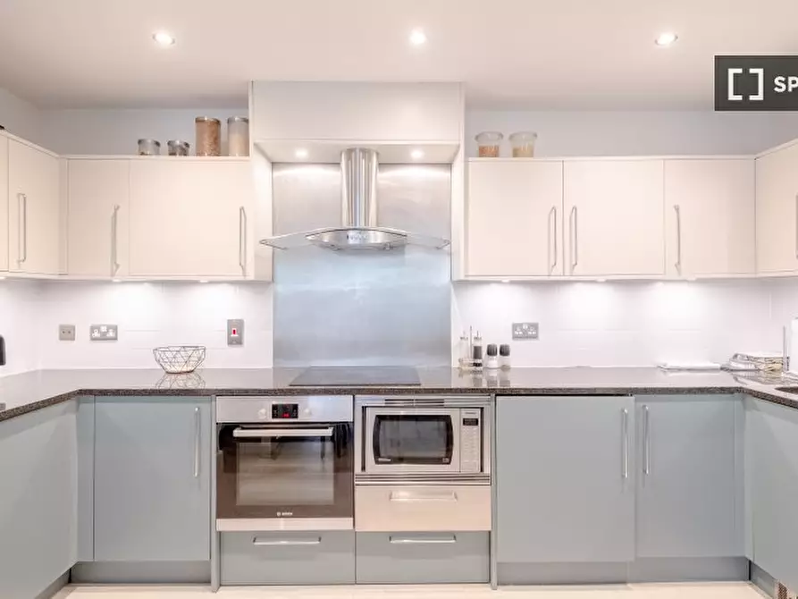 Immagine 9 di Appartamento in affitto  in St George Wharf a Lambeth