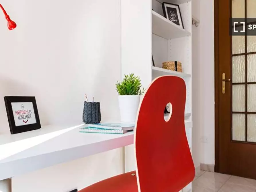 Immagine 7 di Camera condivisa in affitto  in Piazza Cartagine a Milano