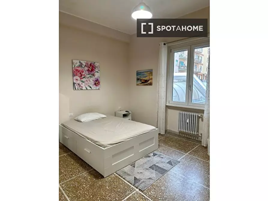 Immagine 14 di Camera condivisa in affitto  in Via Cesare Rasponi a Roma