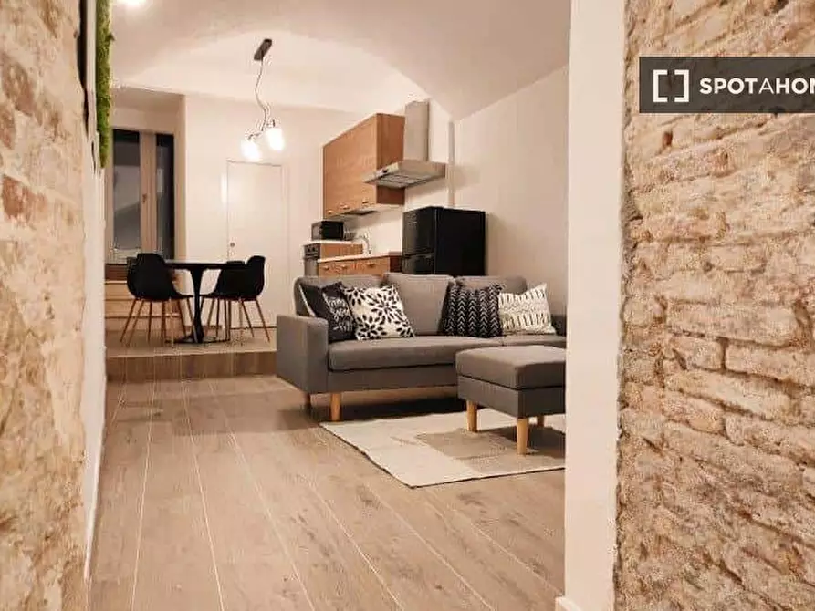 Immagine 10 di Appartamento in affitto  in Via San Giovanni a Cagliari