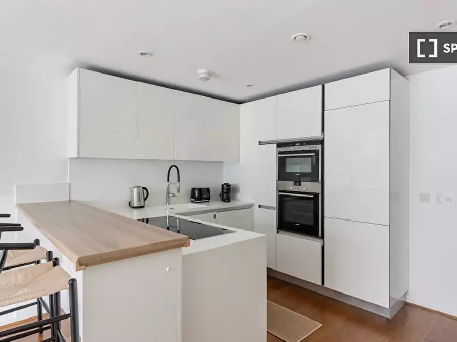 Immagine 8 di Appartamento in affitto  in Pear Tree St a Islington