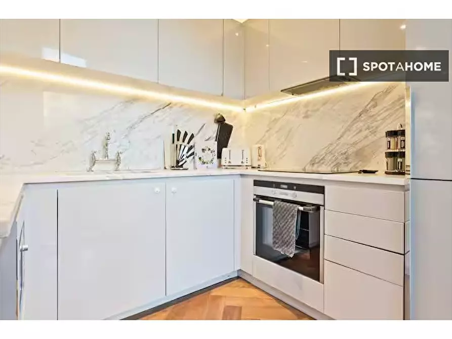 Immagine 4 di Appartamento in affitto  in New Union Square a Wandsworth