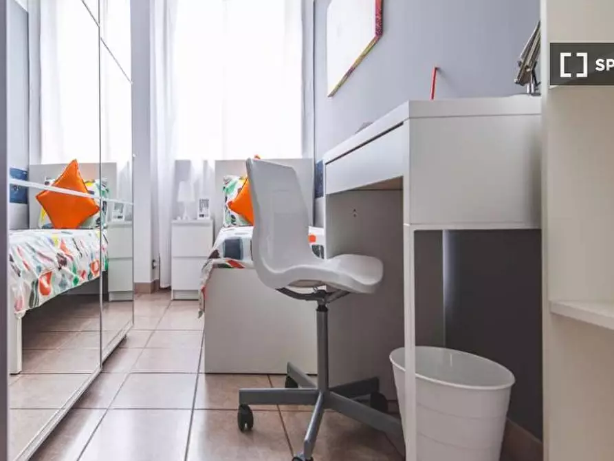 Immagine 1 di Camera condivisa in affitto  in Via Giuseppe Frua a Milano