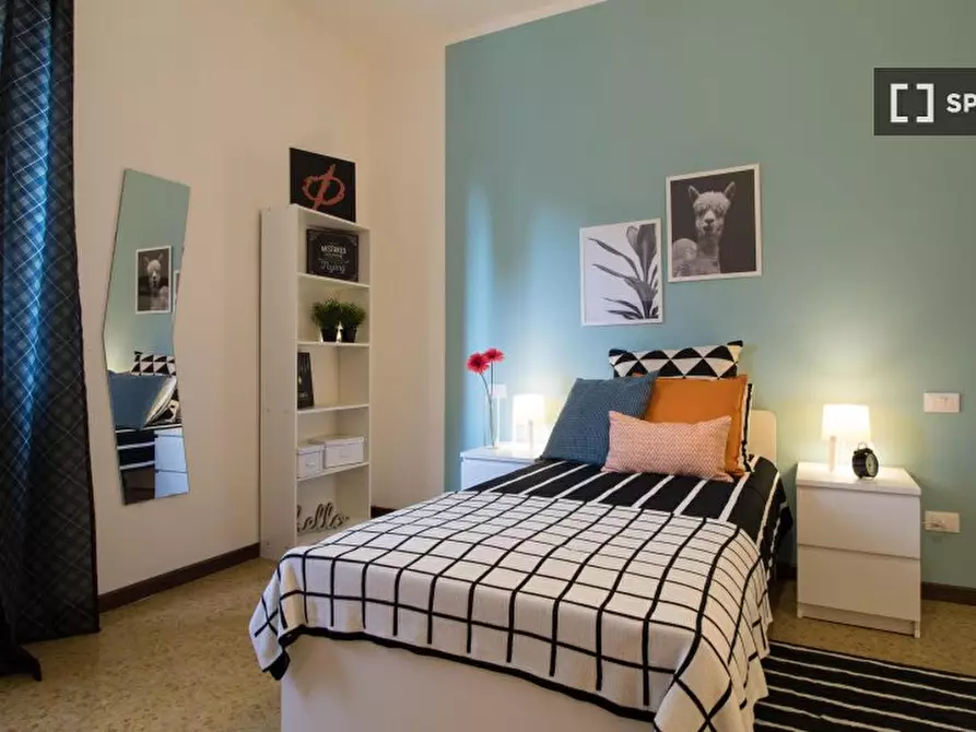 Immagine 4 di Camera condivisa in affitto  in Pasubio/C a Brescia