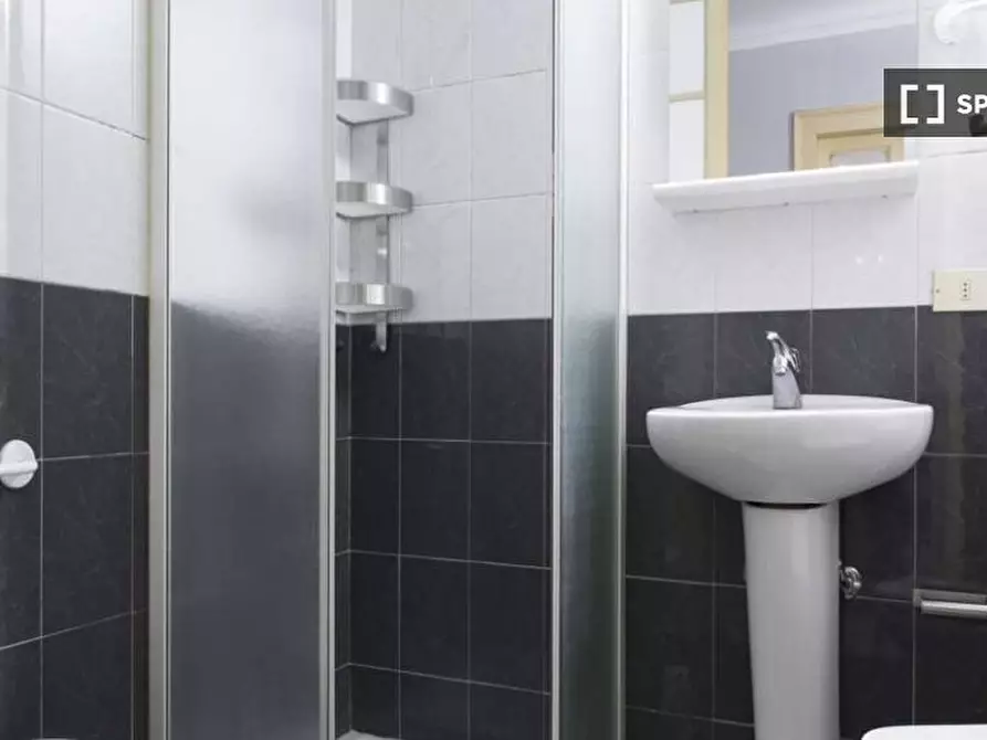 Immagine 18 di Camera condivisa in affitto  in Corso Buenos Aires a Milano