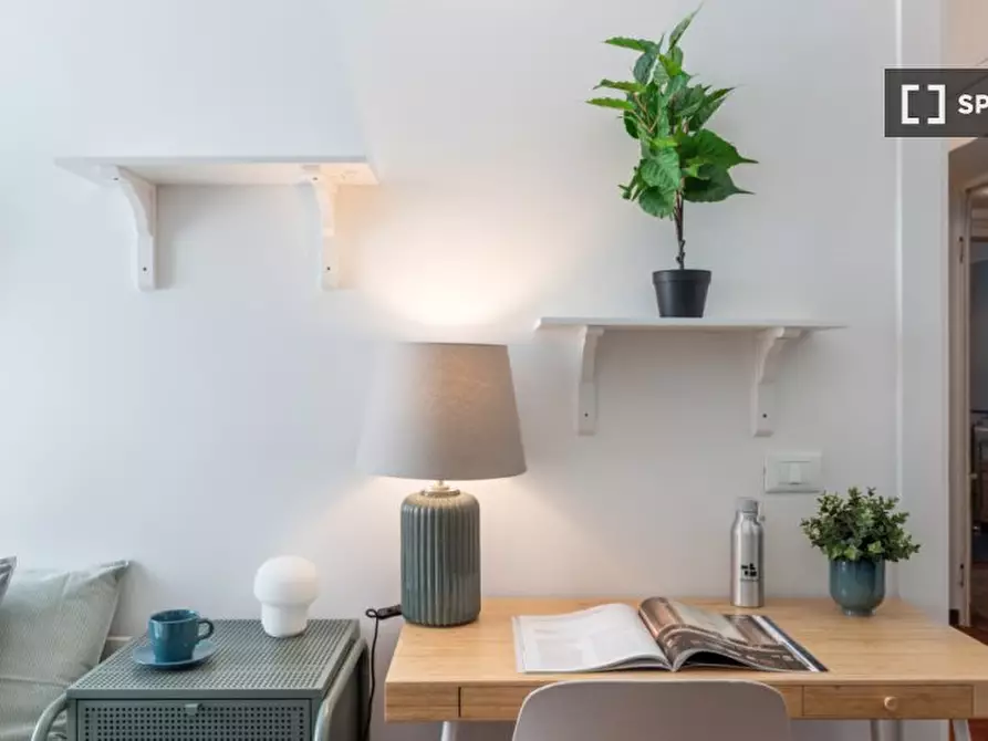 Immagine 17 di Camera condivisa in affitto  in Via Laurana a Milano