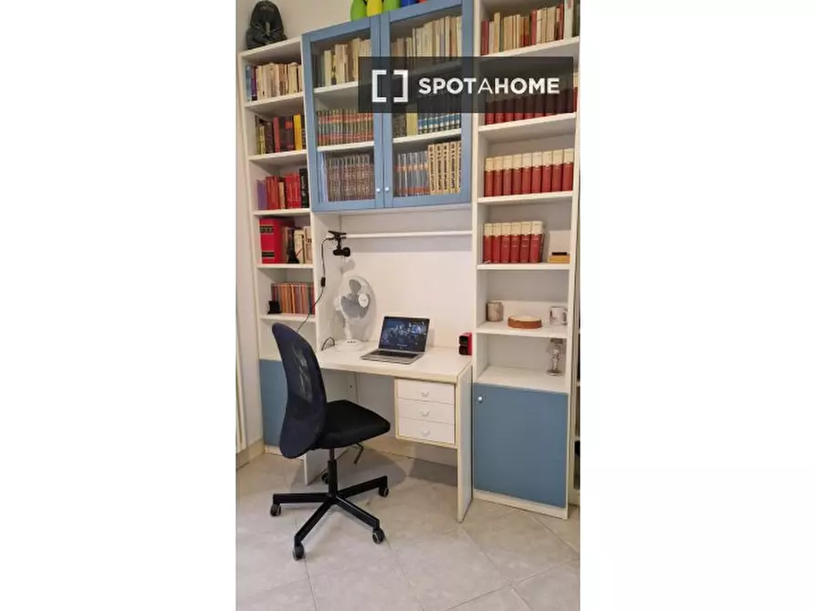 Immagine 8 di Appartamento in affitto  in Via Carlo Cattaneo a Napoli